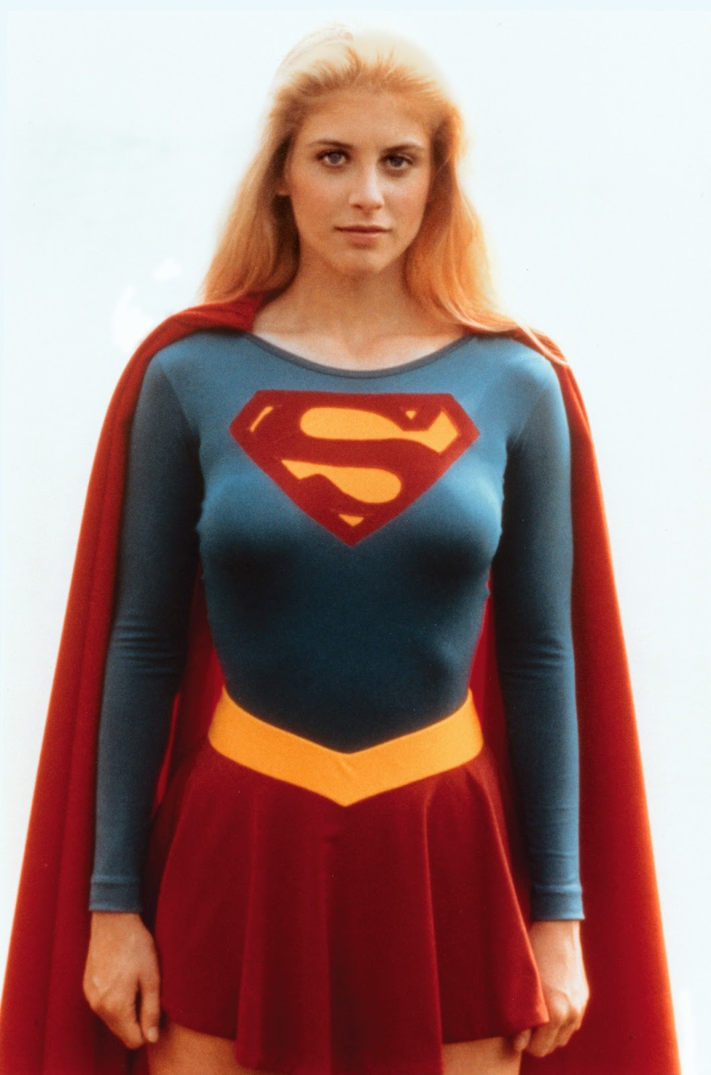 Illustration for article titled Superheroine Costumes: Adapt or Update?